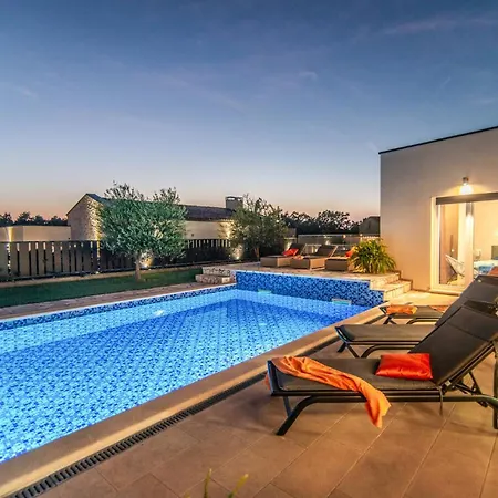 Villa Desiree By